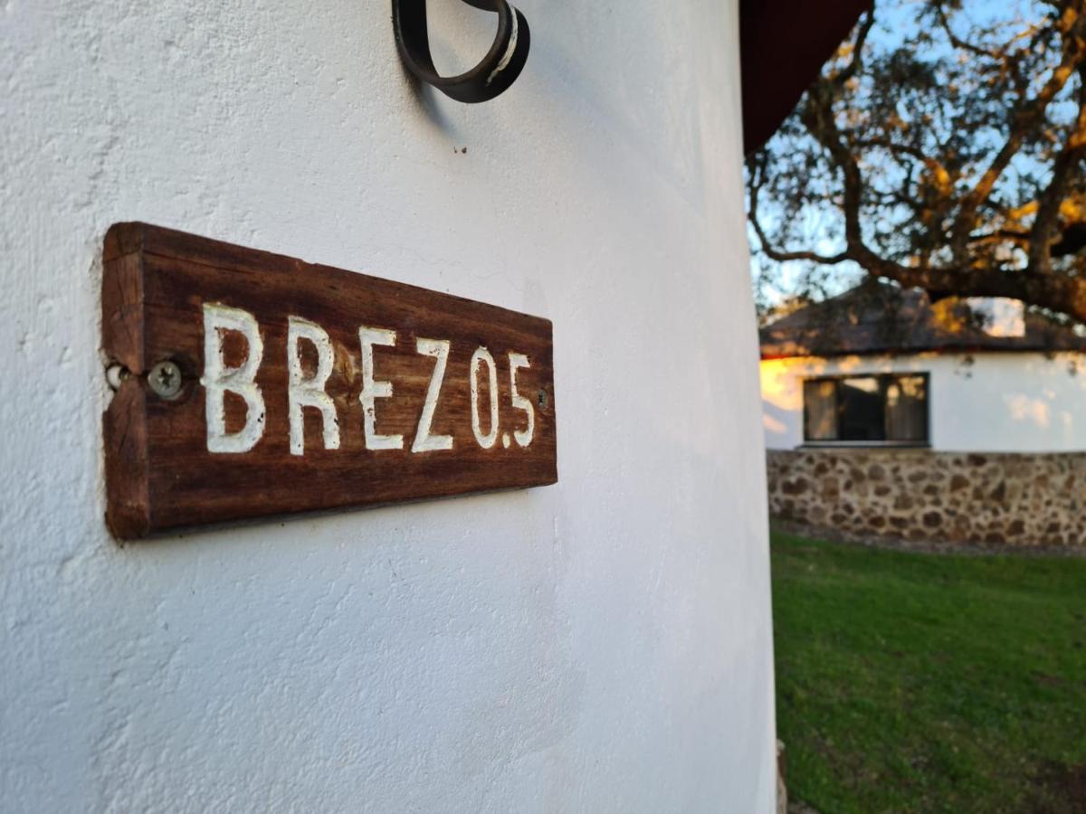 Chozos De La Dehesa Aparthotel La Roca de la Sierra Exterior foto