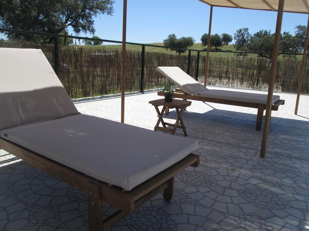 Chozos De La Dehesa Aparthotel La Roca de la Sierra Exterior foto