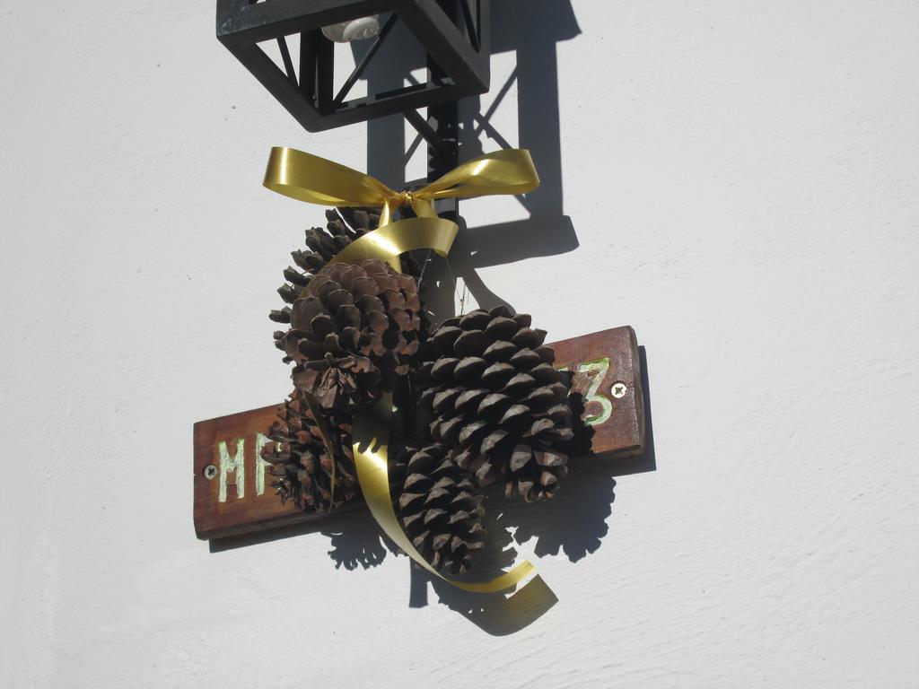 Chozos De La Dehesa Aparthotel La Roca de la Sierra Exterior foto